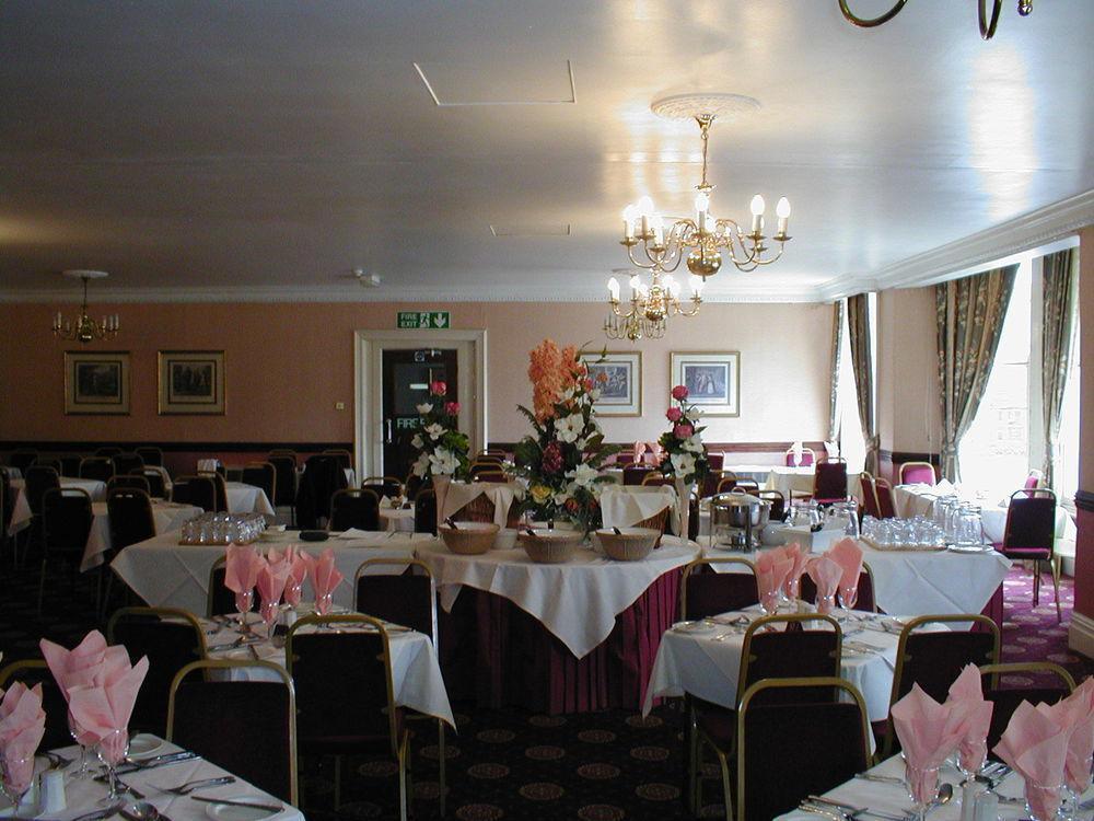 Glen Usk Hotel Llandrindod Wells Exterior foto