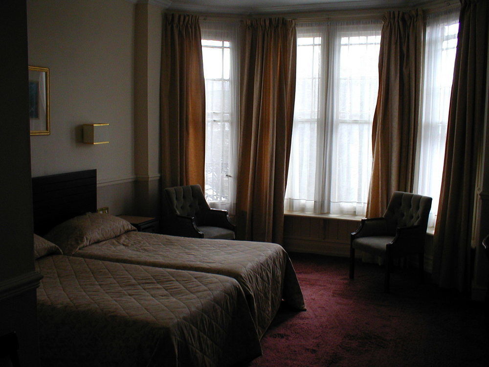 Glen Usk Hotel Llandrindod Wells Exterior foto